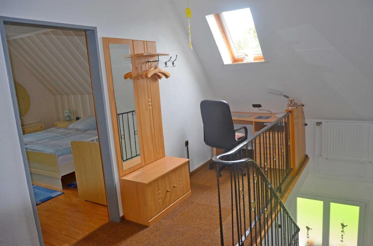 Ferienwohnung Kleinhaus, 95008 라우더펜 외부 사진